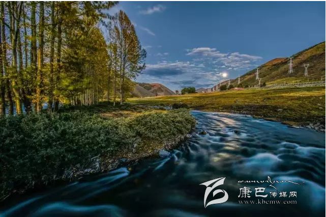 新都橋，正在打開最美時(shí)光,我在這里等你......