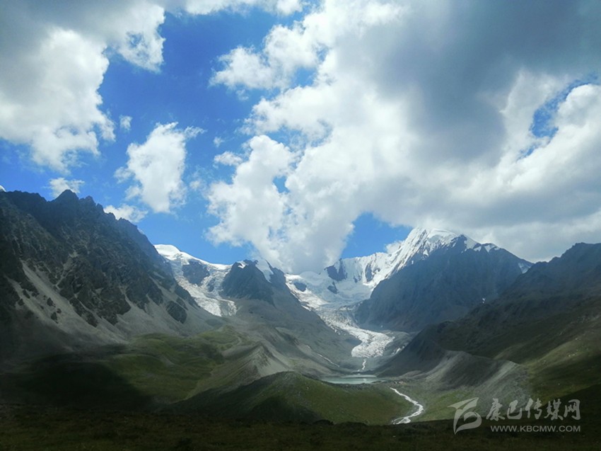 康定徒步線(xiàn)路推薦：勒多曼因