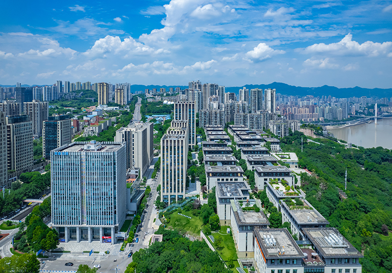 2023年8月4日，重慶，區(qū)塊鏈數(shù)字經(jīng)濟(jì)產(chǎn)業(yè)園。